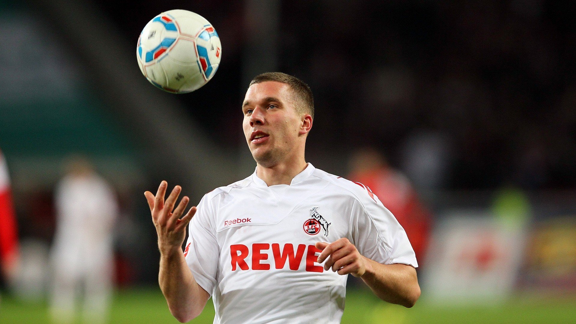 开云-《电竞装备评测：助你成为操作高手》，电竞装置